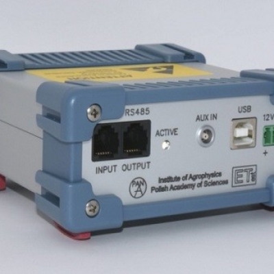 TDR/MUX 微型土壤水分、溫度、電導率、水勢監測儀